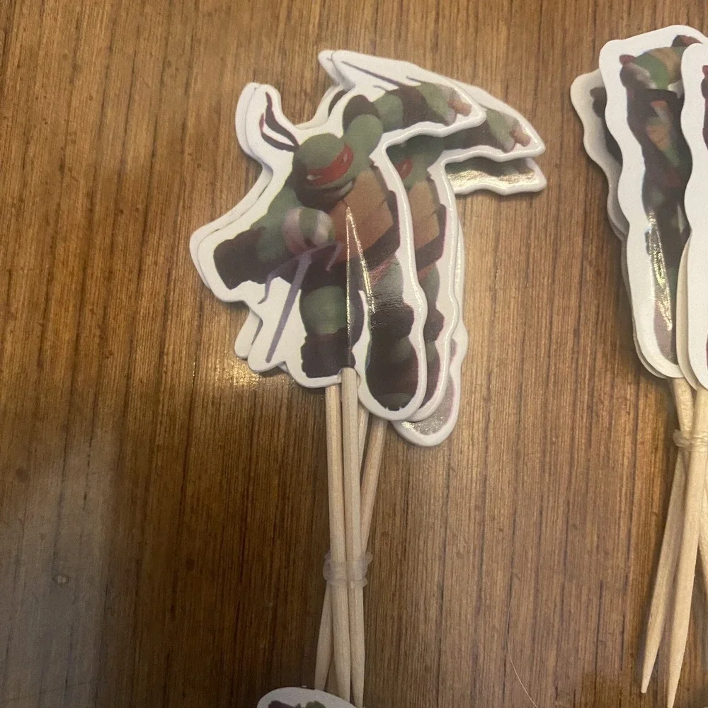 16 Pcs, Teenage Mutant Ninja turtles Cupcake Toppers‎ Birthday Party Supplies